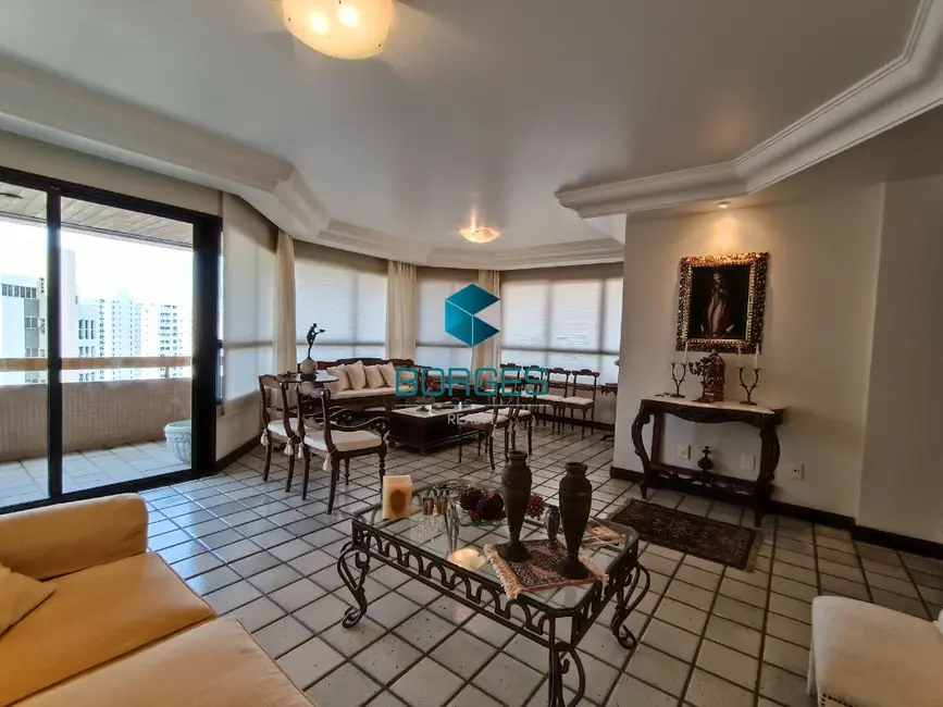 Foto 9 de Apartamento com 4 quartos à venda, 250m2 em Jardim Apipema, Salvador - BA