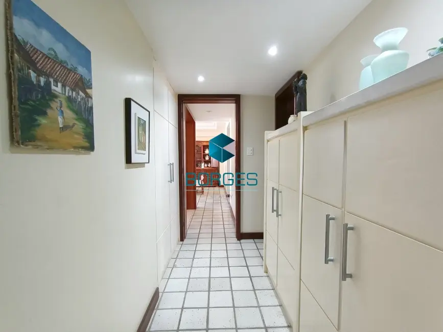 Foto 20 de Apartamento com 4 quartos à venda, 250m2 em Jardim Apipema, Salvador - BA