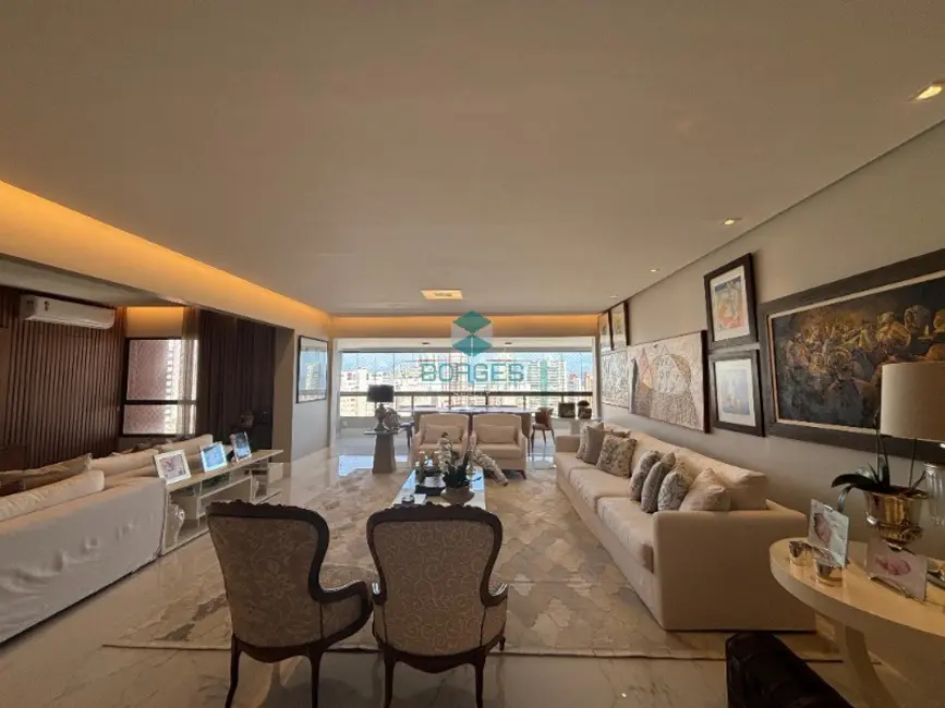 Foto 1 de Apartamento com 5 quartos à venda, 322m2 em Salvador - BA