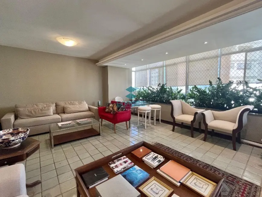 Apartamento com 4 quartos à venda, 200m2 em Graça, Salvador - BA - imagem 3 Foto 3 de Apartamento com 4 quartos à venda, 200m2 em Graça, Salvador - BA