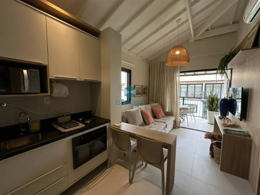 Foto 1 de Apartamento com 1 quarto à venda, 42m2 em Mata De Sao Joao - BA