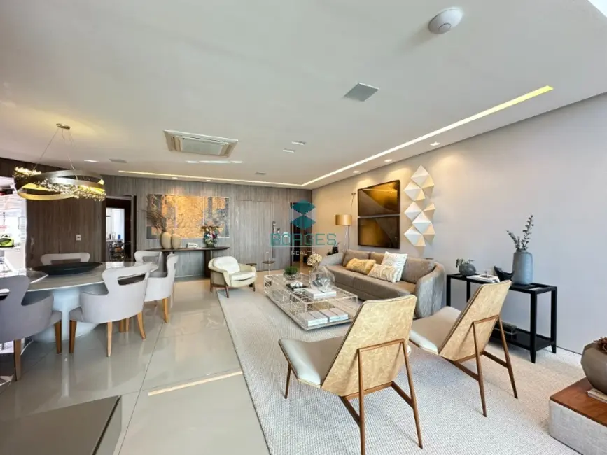 Apartamento com 4 quartos à venda, 280m2 em Horto Florestal, Salvador - BA - imagem 3 Foto 3 de Apartamento com 4 quartos à venda, 280m2 em Horto Florestal, Salvador - BA