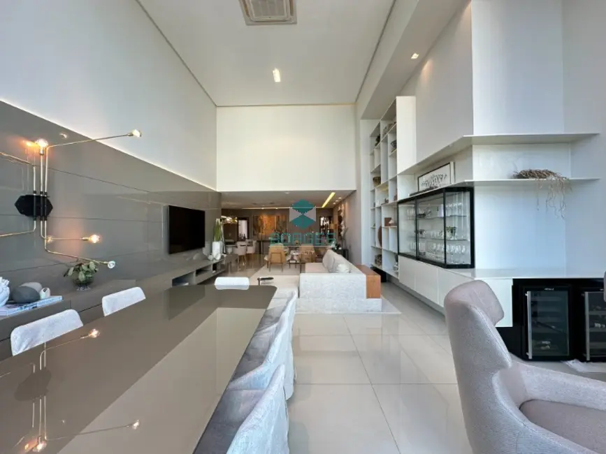 Foto 1 de Apartamento com 4 quartos à venda, 280m2 em Horto Florestal, Salvador - BA