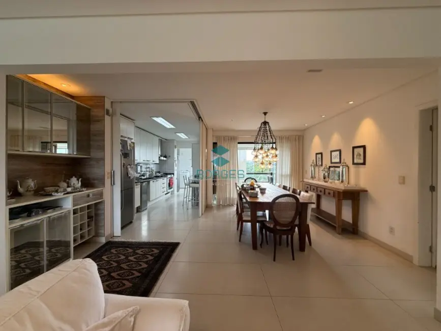 Foto 9 de Apartamento com 3 quartos à venda, 210m2 em Horto Florestal, Salvador - BA