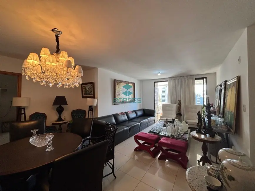 Foto 2 de Apartamento com 3 quartos à venda, 175m2 em Pituba, Salvador - BA