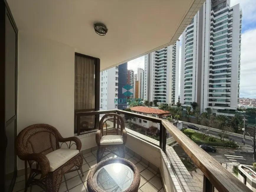 Foto 2 de Apartamento com 3 quartos para alugar, 193m2 em Horto Florestal, Salvador - BA