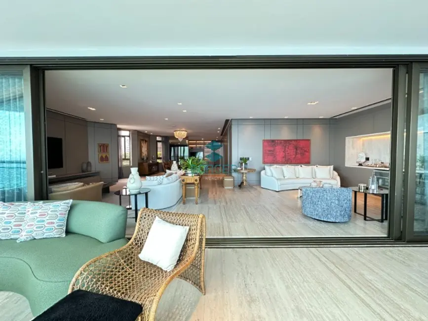 Foto 3 de Apartamento com 4 quartos à venda, 411m2 em Vitória, Salvador - BA
