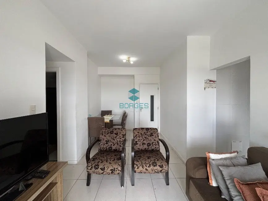 Foto 3 de Apartamento com 2 quartos para alugar, 60m2 em Horto Bela Vista, Salvador - BA