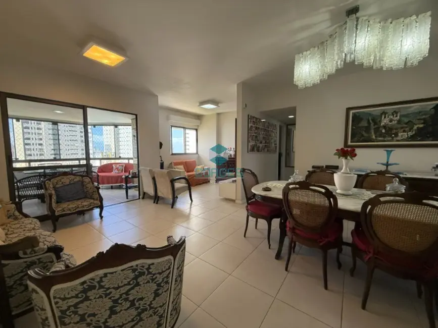 Foto 1 de Apartamento com 2 quartos à venda, 130m2 em Graça, Salvador - BA