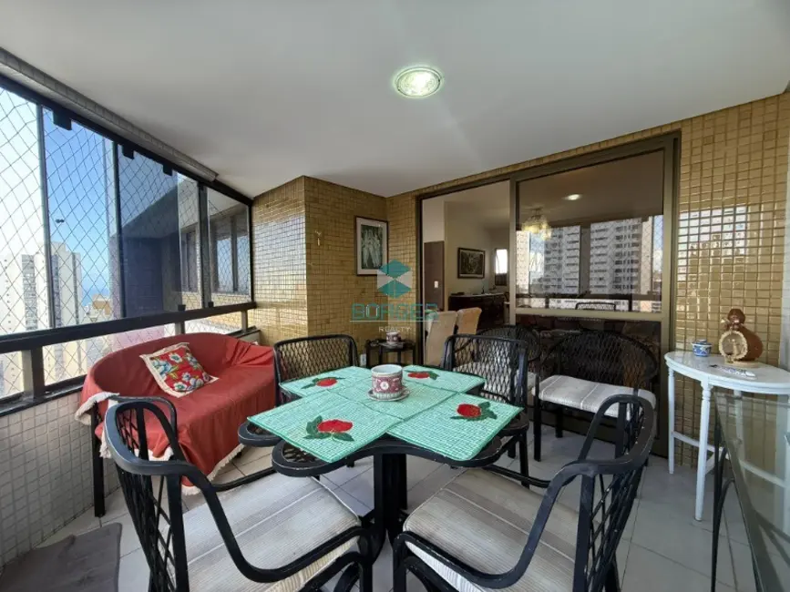 Apartamento com 2 quartos à venda, 130m2 em Graça, Salvador - BA - imagem 4 Foto 4 de Apartamento com 2 quartos à venda, 130m2 em Graça, Salvador - BA