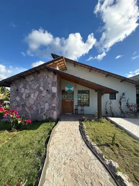 Foto 2 de Casa de Condomínio com 3 quartos à venda, 170m2 em Mucuge - BA