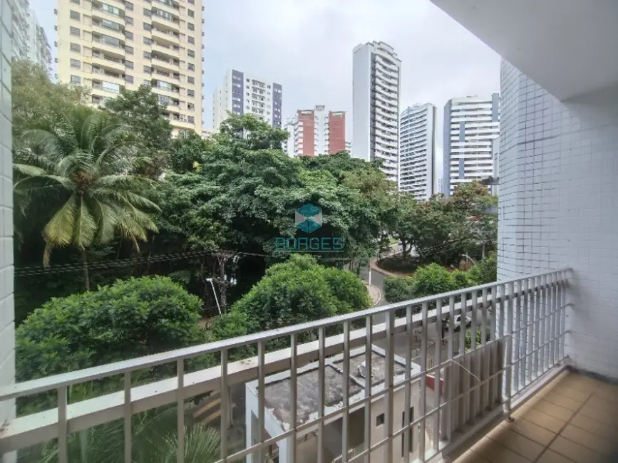 Foto 2 de Apartamento com 3 quartos à venda, 109m2 em Itaigara, Salvador - BA