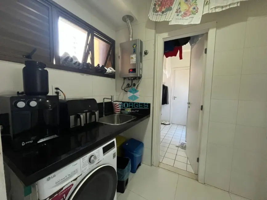 Apartamento com 4 quartos à venda, 159m2 em Itaigara, Salvador - BA - imagem 9 Foto 9 de Apartamento com 4 quartos à venda, 159m2 em Itaigara, Salvador - BA