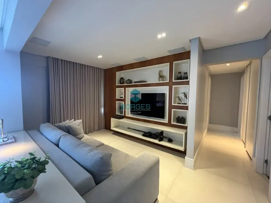 Apartamento com 4 quartos à venda, 159m2 em Itaigara, Salvador - BA - imagem 6 Foto 6 de Apartamento com 4 quartos à venda, 159m2 em Itaigara, Salvador - BA