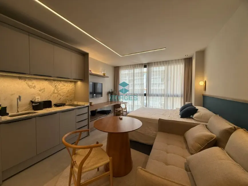 Foto 4 de Apartamento com 1 quarto à venda, 25m2 em Vitória, Salvador - BA