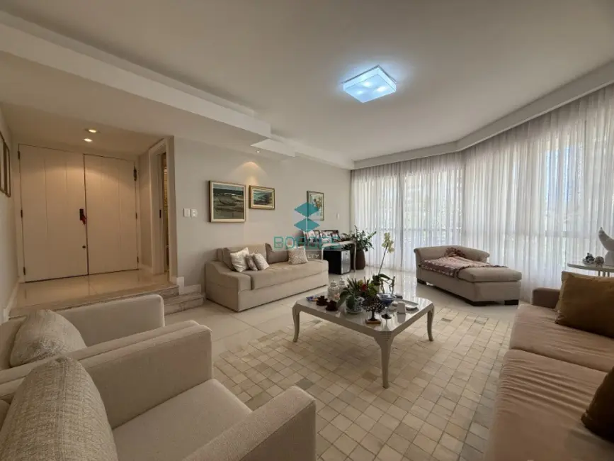 Foto 6 de Apartamento com 4 quartos à venda, 193m2 em Horto Florestal, Salvador - BA