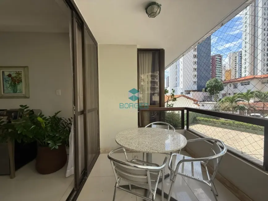 Foto 2 de Apartamento com 4 quartos à venda, 193m2 em Horto Florestal, Salvador - BA