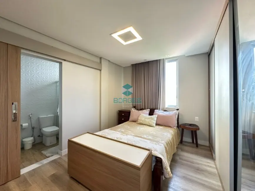 Apartamento com 3 quartos à venda, 122m2 em Barra, Salvador - BA - imagem 7 Foto 7 de Apartamento com 3 quartos à venda, 122m2 em Barra, Salvador - BA