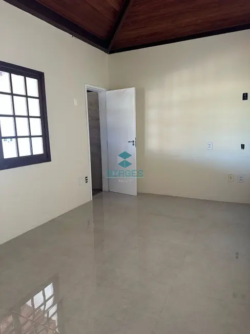 Foto 14 de Casa de Condomínio com 5 quartos à venda, 207m2 em Pitangueiras, Lauro De Freitas - BA