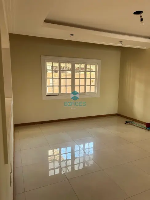 Foto 17 de Casa de Condomínio com 5 quartos à venda, 207m2 em Pitangueiras, Lauro De Freitas - BA