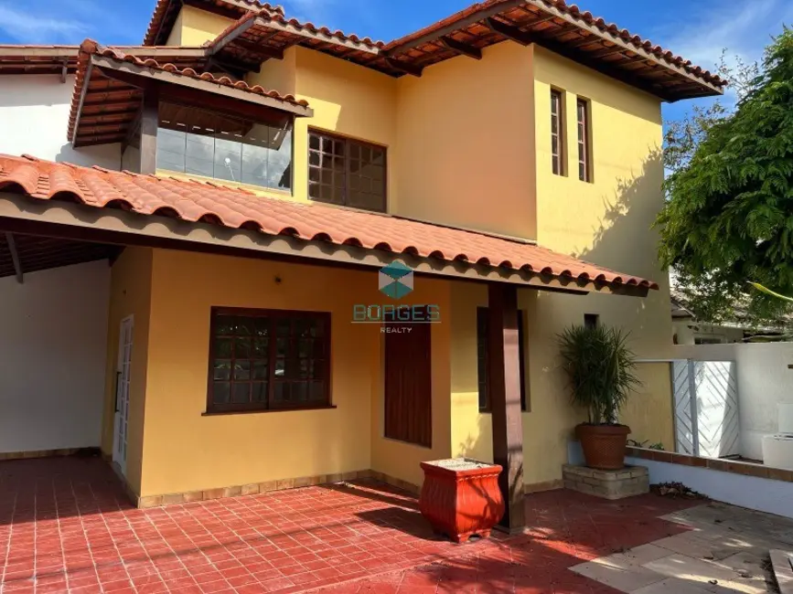 Foto 1 de Casa de Condomínio com 5 quartos à venda, 207m2 em Pitangueiras, Lauro De Freitas - BA