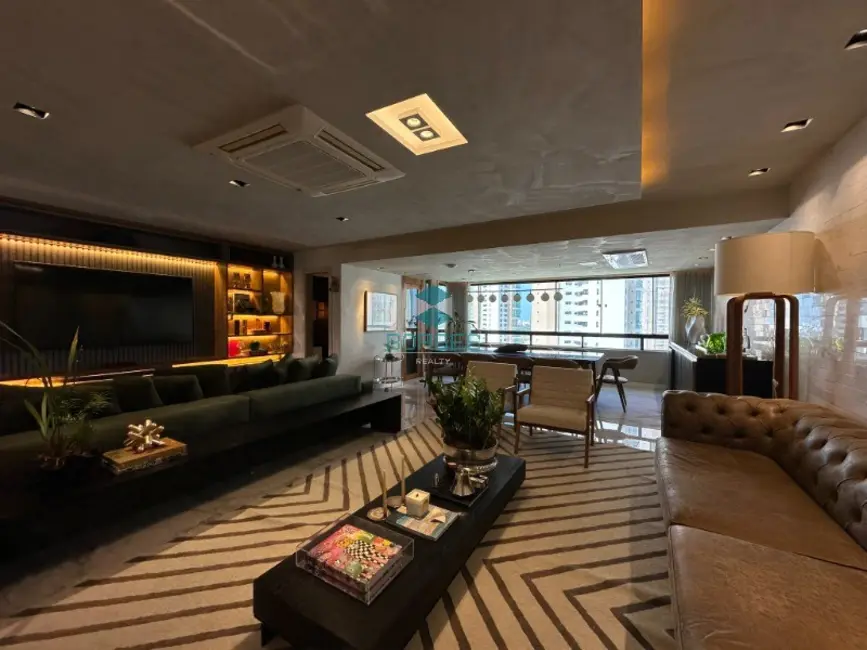 Foto 4 de Apartamento com 3 quartos à venda, 200m2 em Horto Florestal, Salvador - BA