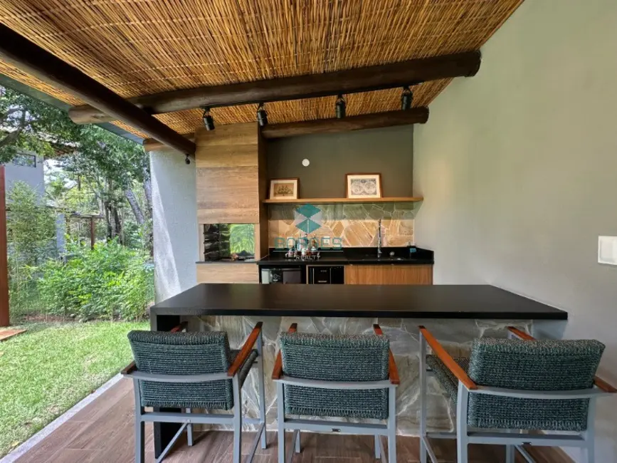 Casa de Condomínio com 3 quartos à venda, 186m2 em Mata De Sao Joao - BA - imagem 6 Foto 6 de Casa de Condomínio com 3 quartos à venda, 186m2 em Mata De Sao Joao - BA