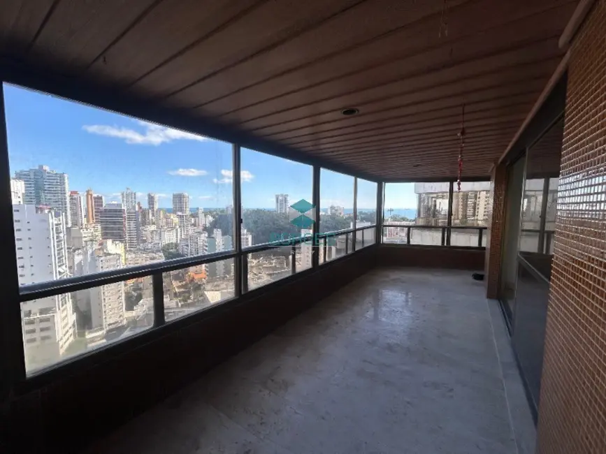 Foto 2 de Apartamento com 5 quartos à venda, 322m2 em Salvador - BA
