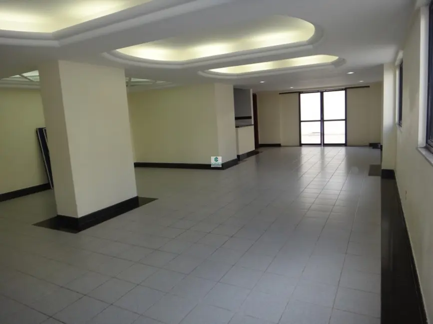 Foto 18 de Apartamento com 4 quartos à venda, 282m2 em Pituba, Salvador - BA