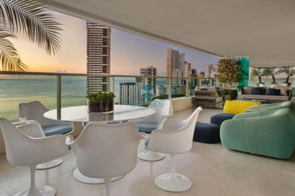 Foto 2 de Apartamento com 3 quartos à venda, 305m2 em Barra, Salvador - BA