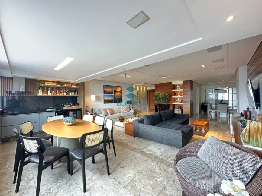 Foto 5 de Apartamento com 3 quartos à venda, 176m2 em Salvador - BA