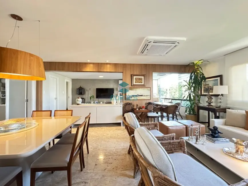 Foto 2 de Apartamento com 3 quartos à venda, 165m2 em Acupe de Brotas, Salvador - BA