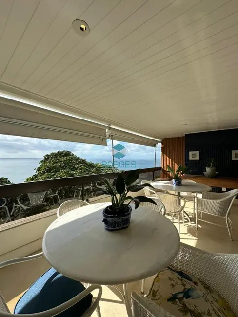 Foto 4 de Apartamento com 4 quartos à venda, 205m2 em Vitória, Salvador - BA