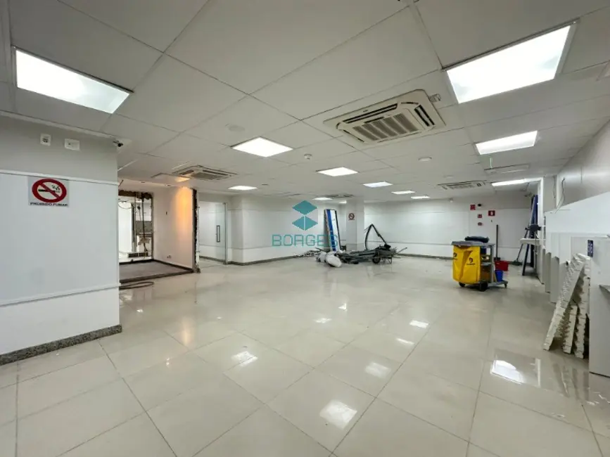 Foto 3 de Loja à venda e para alugar, 4300m2 em Liberdade, Salvador - BA