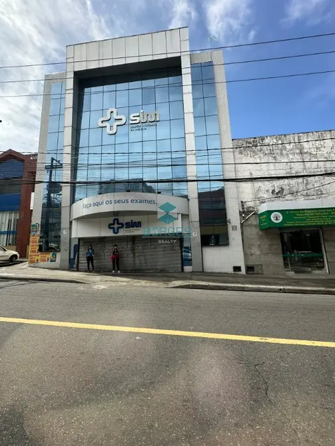 Foto 2 de Loja à venda e para alugar, 4300m2 em Liberdade, Salvador - BA