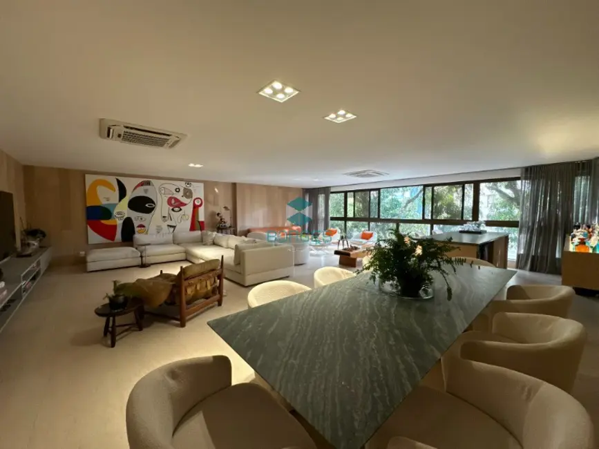 Foto 4 de Apartamento com 3 quartos à venda, 241m2 em Graça, Salvador - BA