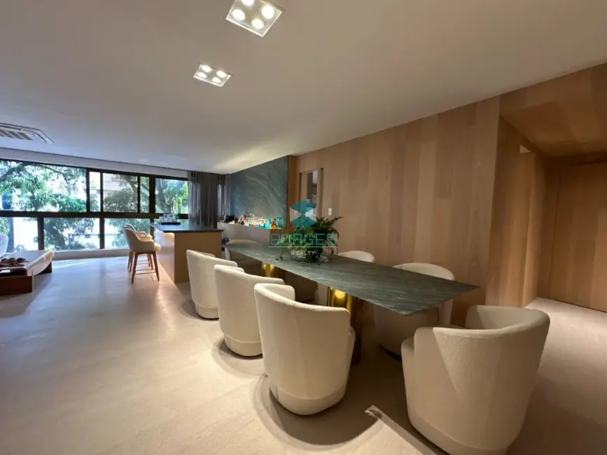 Foto 9 de Apartamento com 3 quartos à venda, 241m2 em Graça, Salvador - BA