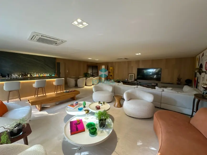 Foto 5 de Apartamento com 3 quartos à venda, 241m2 em Graça, Salvador - BA