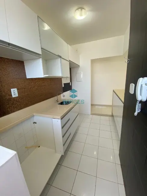 Apartamento com 2 quartos à venda, 57m2 em Jardim Apipema, Salvador - BA - imagem 8 Foto 8 de Apartamento com 2 quartos à venda, 57m2 em Jardim Apipema, Salvador - BA