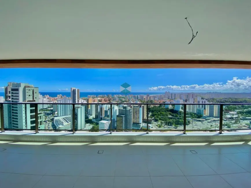 Apartamento com 3 quartos à venda, 210m2 em Caminho das Árvores, Salvador - BA - imagem 2 Foto 2 de Apartamento com 3 quartos à venda, 210m2 em Caminho das Árvores, Salvador - BA