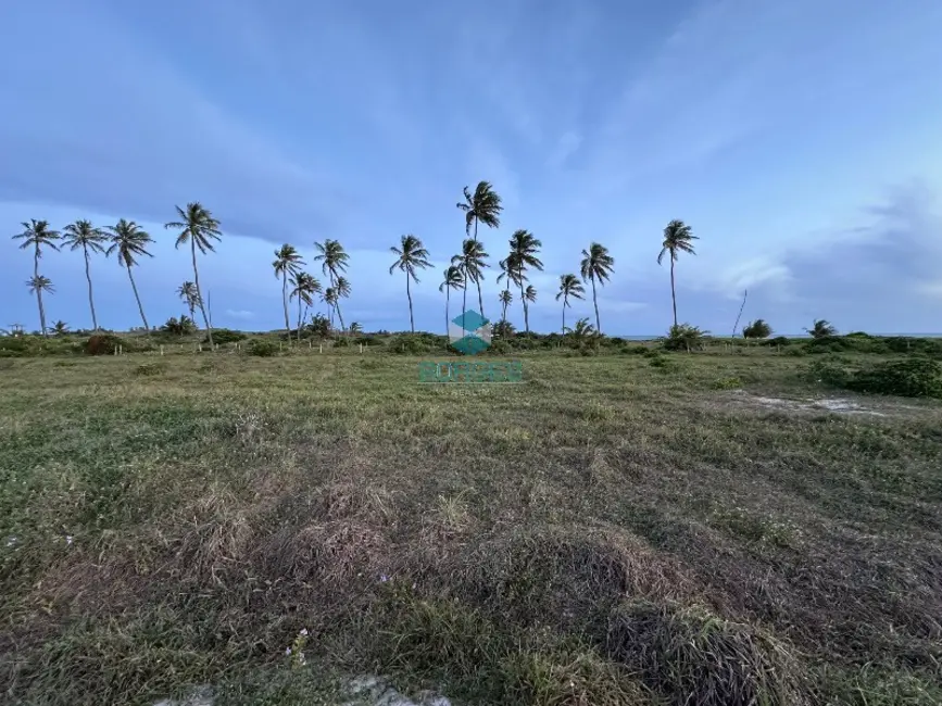 Foto 1 de Terreno / Lote à venda, 988m2 em Camacari - BA