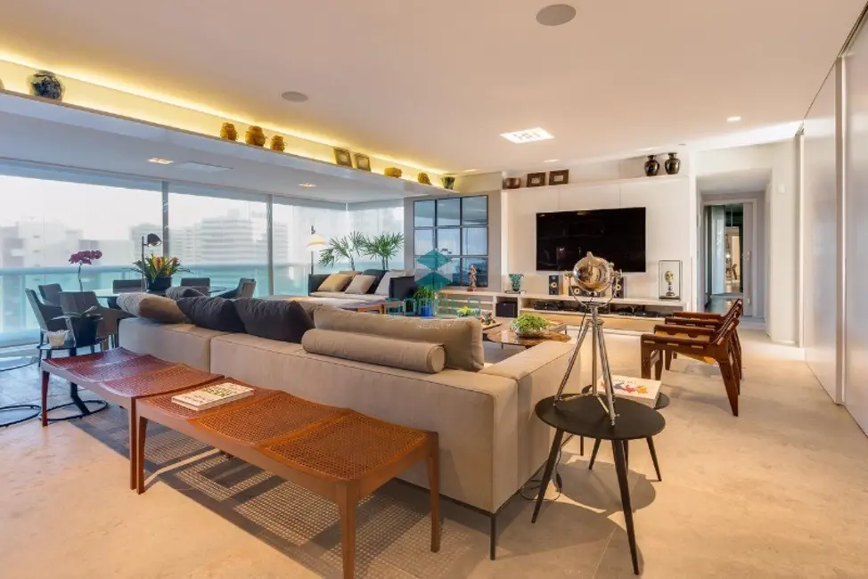 Foto 1 de Apartamento com 3 quartos à venda, 186m2 em Itaigara, Salvador - BA