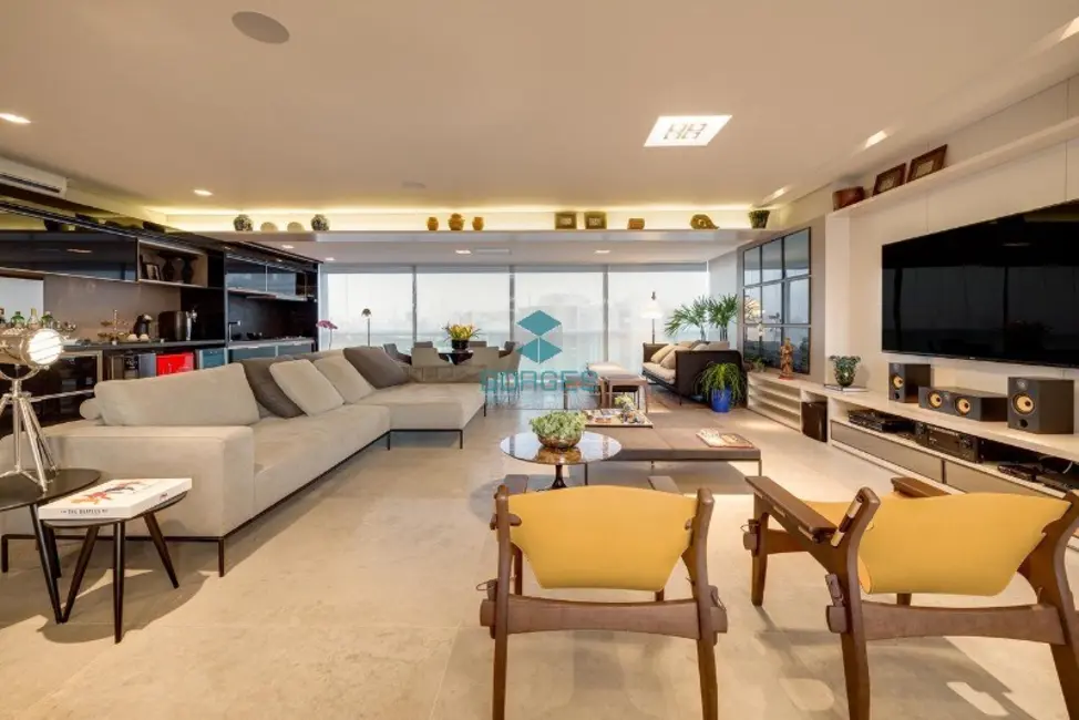 Foto 2 de Apartamento com 3 quartos à venda, 186m2 em Itaigara, Salvador - BA