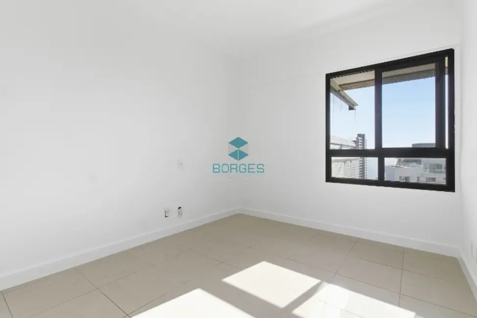 Foto 9 de Apartamento com 4 quartos à venda, 210m2 em Barra, Salvador - BA