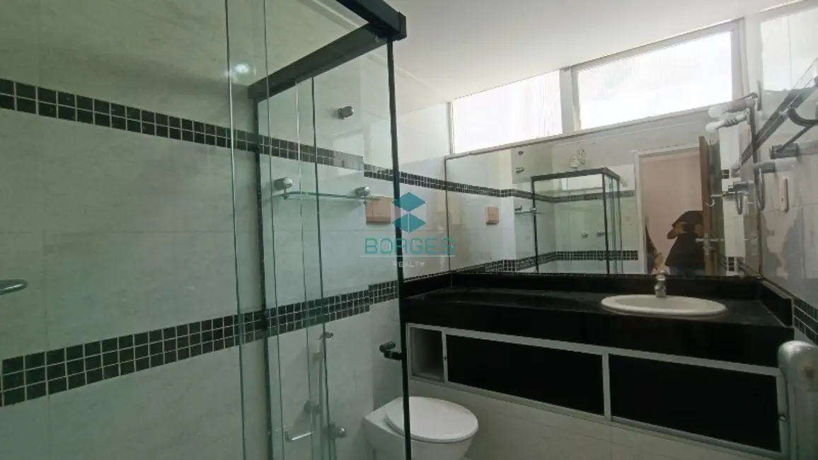 Apartamento com 2 quartos para alugar, 80m2 em Pituba, Salvador - BA - imagem 8 Foto 8 de Apartamento com 2 quartos para alugar, 80m2 em Pituba, Salvador - BA