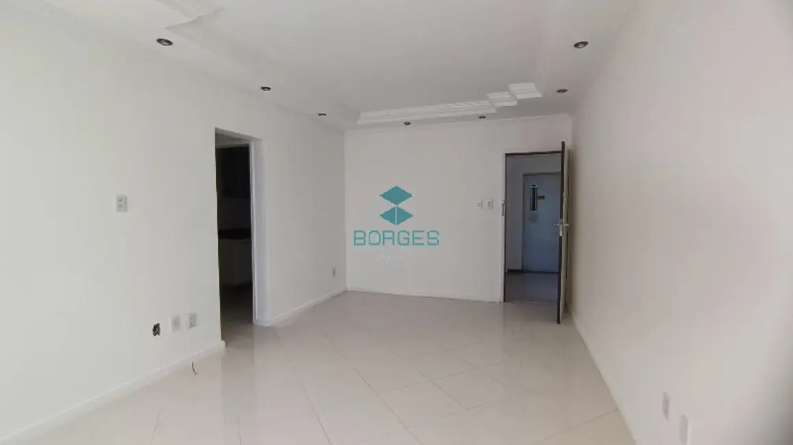 Apartamento com 2 quartos para alugar, 80m2 em Pituba, Salvador - BA - imagem 3 Foto 3 de Apartamento com 2 quartos para alugar, 80m2 em Pituba, Salvador - BA
