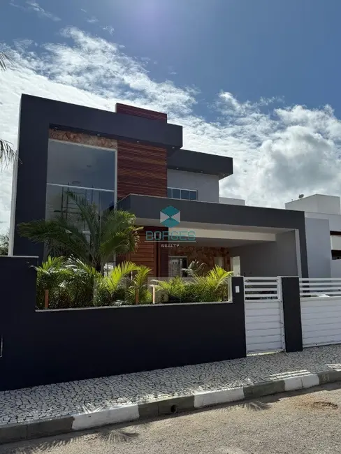 Foto 3 de Casa de Condomínio com 4 quartos à venda, 270m2 em Camacari - BA