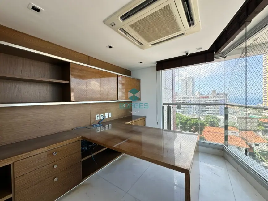 Foto 9 de Apartamento com 4 quartos à venda, 308m2 em Vitória, Salvador - BA