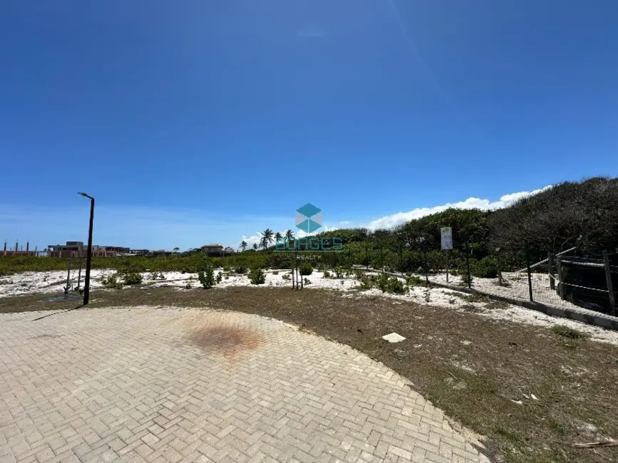 Foto 2 de Terreno / Lote à venda, 897m2 em Camacari - BA