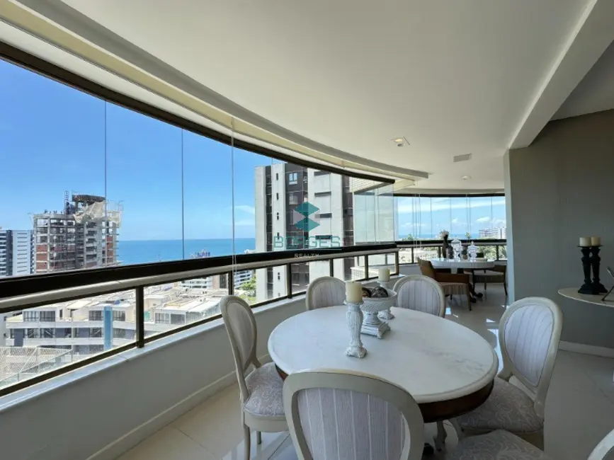 Foto 3 de Apartamento com 4 quartos à venda, 305m2 em Ondina, Salvador - BA